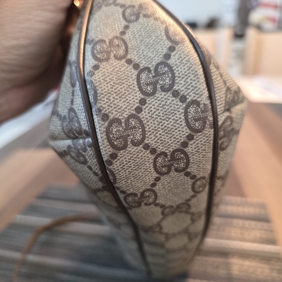 VINTAGE GUCCI BROWN HANDBAG PURSE AUTHENTICITY GUARANTEED WITH DUST BAG - Picture 5 of 15